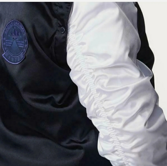 💫 RITA ORA X ADIDAS AA3881 Cosmic JACKET - Picture 2 of 6